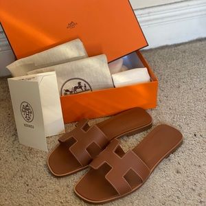 Hermès Oran Sandal